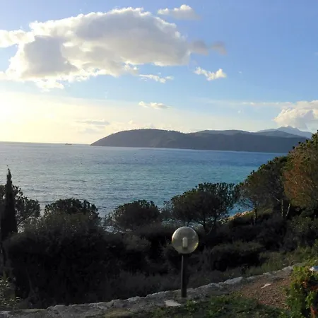 Dello Scrittore By Solturelba * Capoliveri (Isola d'Elba)